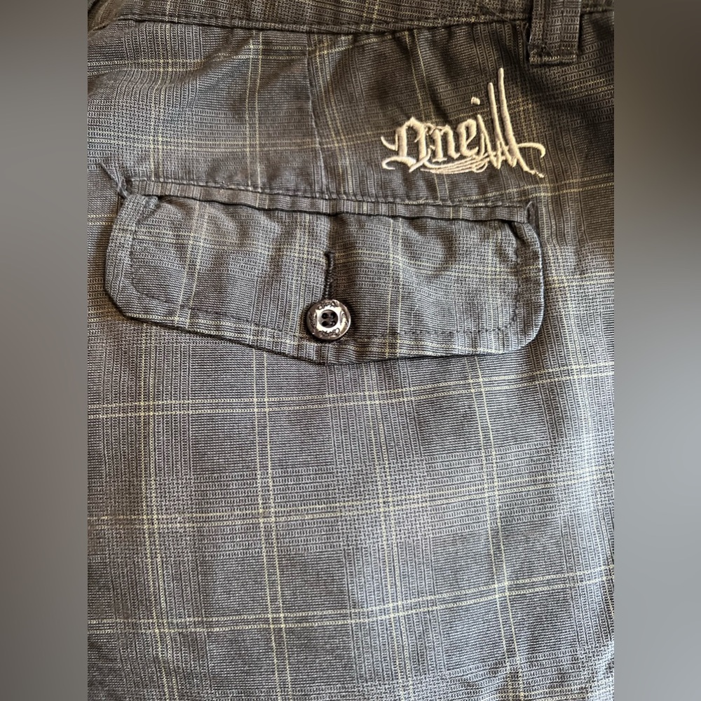 O’Neill shorts - Picture 7 of 9